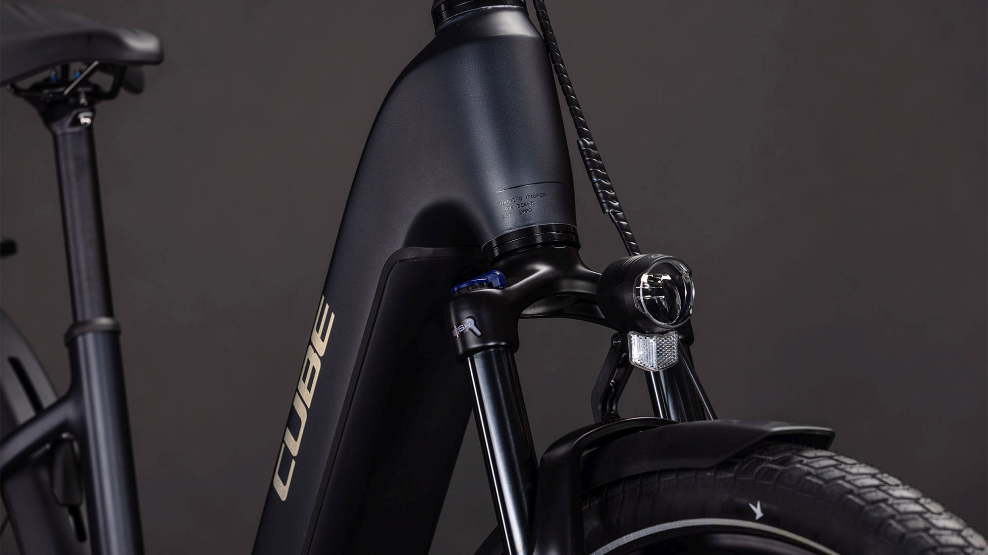 TOURING HYBRID ONE 600 COAL/CHROME