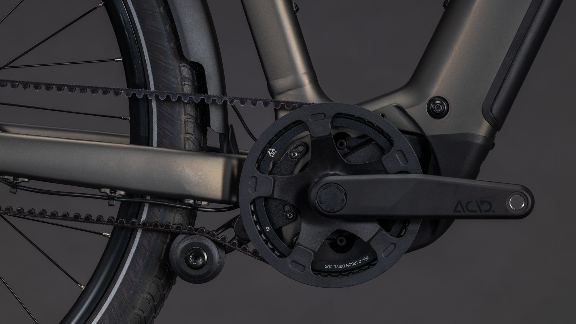 TOURING HYBRID COMFORT SLX 800 CHARCOAL/CHROME