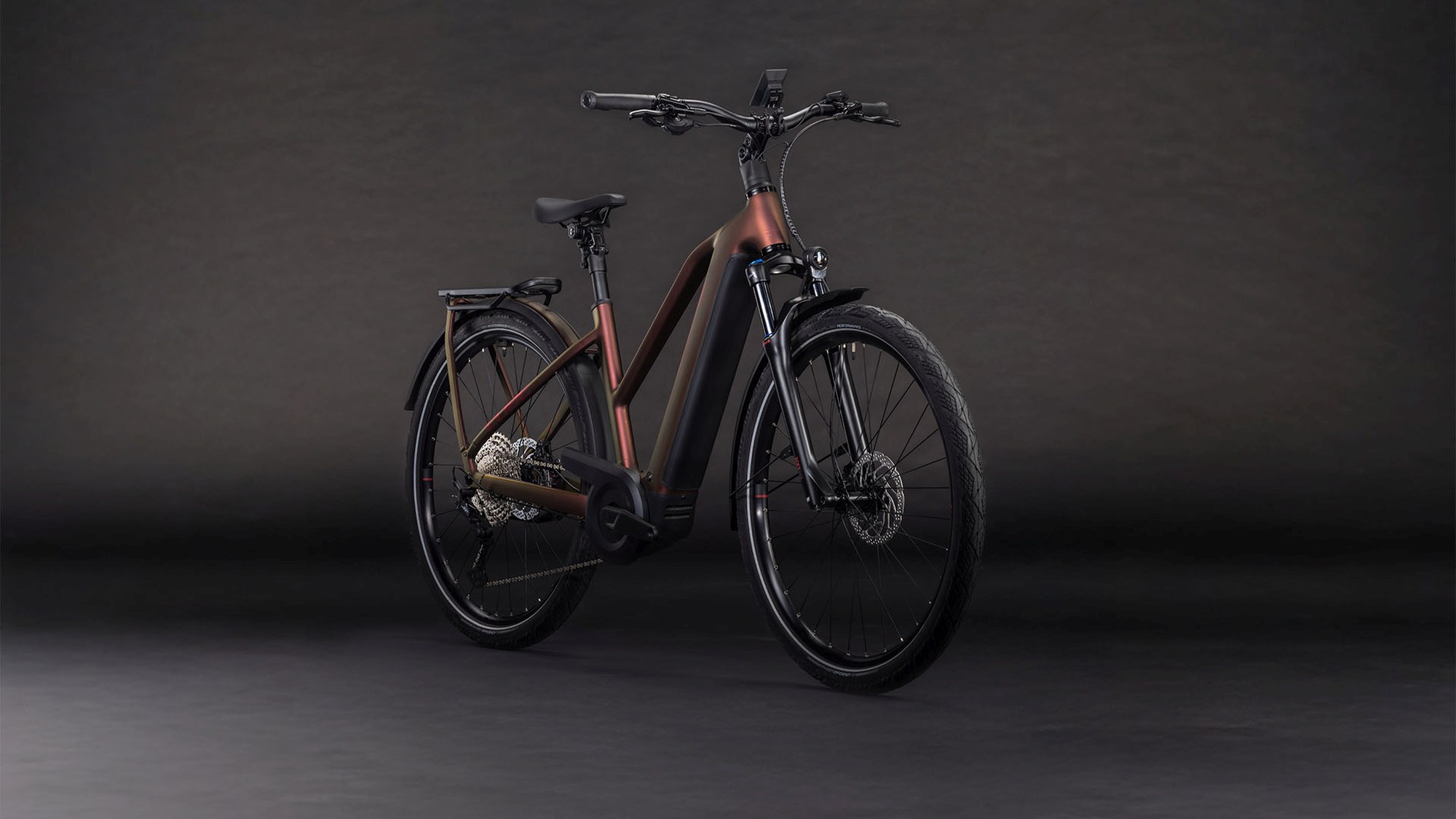 KATHMANDU HYBRID PRO 800 SUNGLOW/CHROME