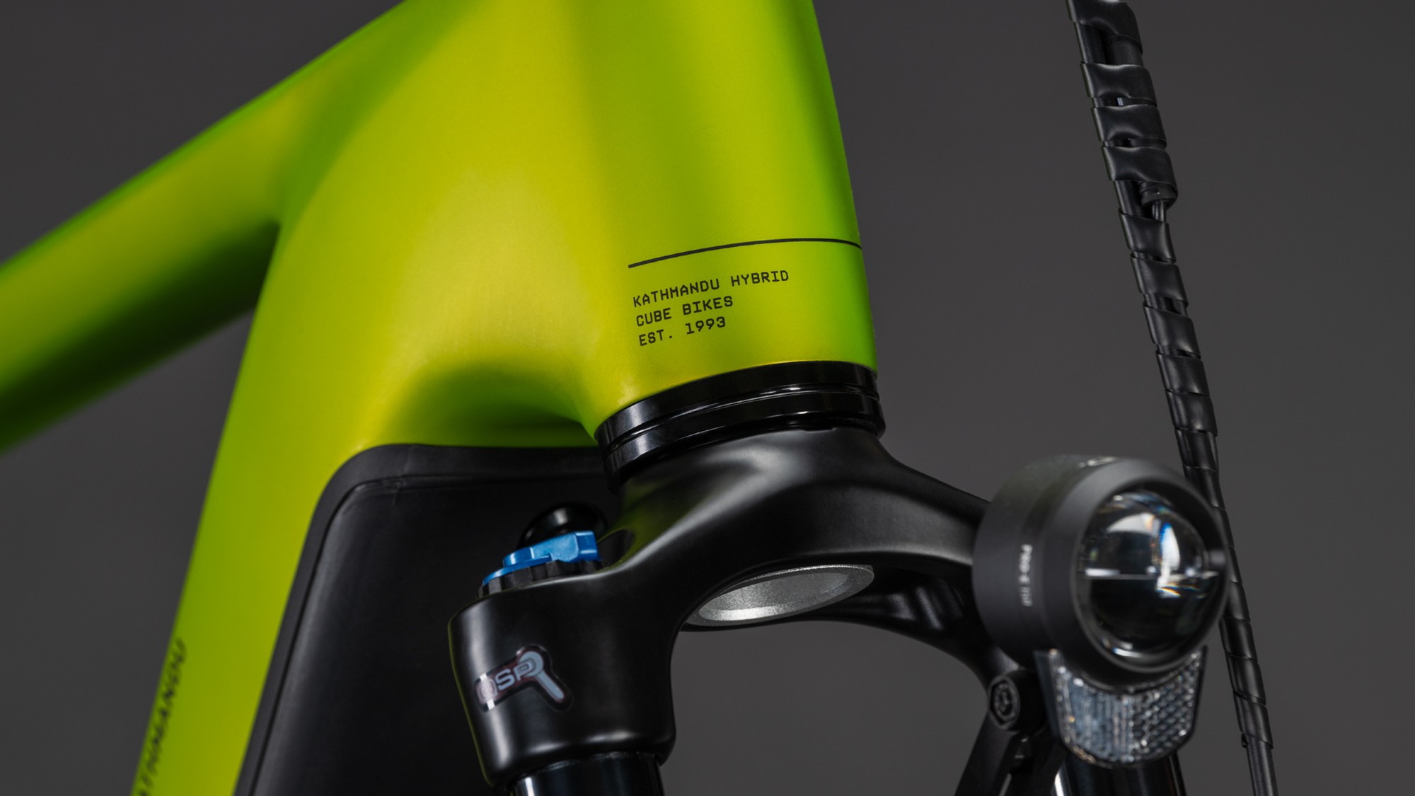 KATHMANDU HYBRID PRO 800 LIZARD/BLACK