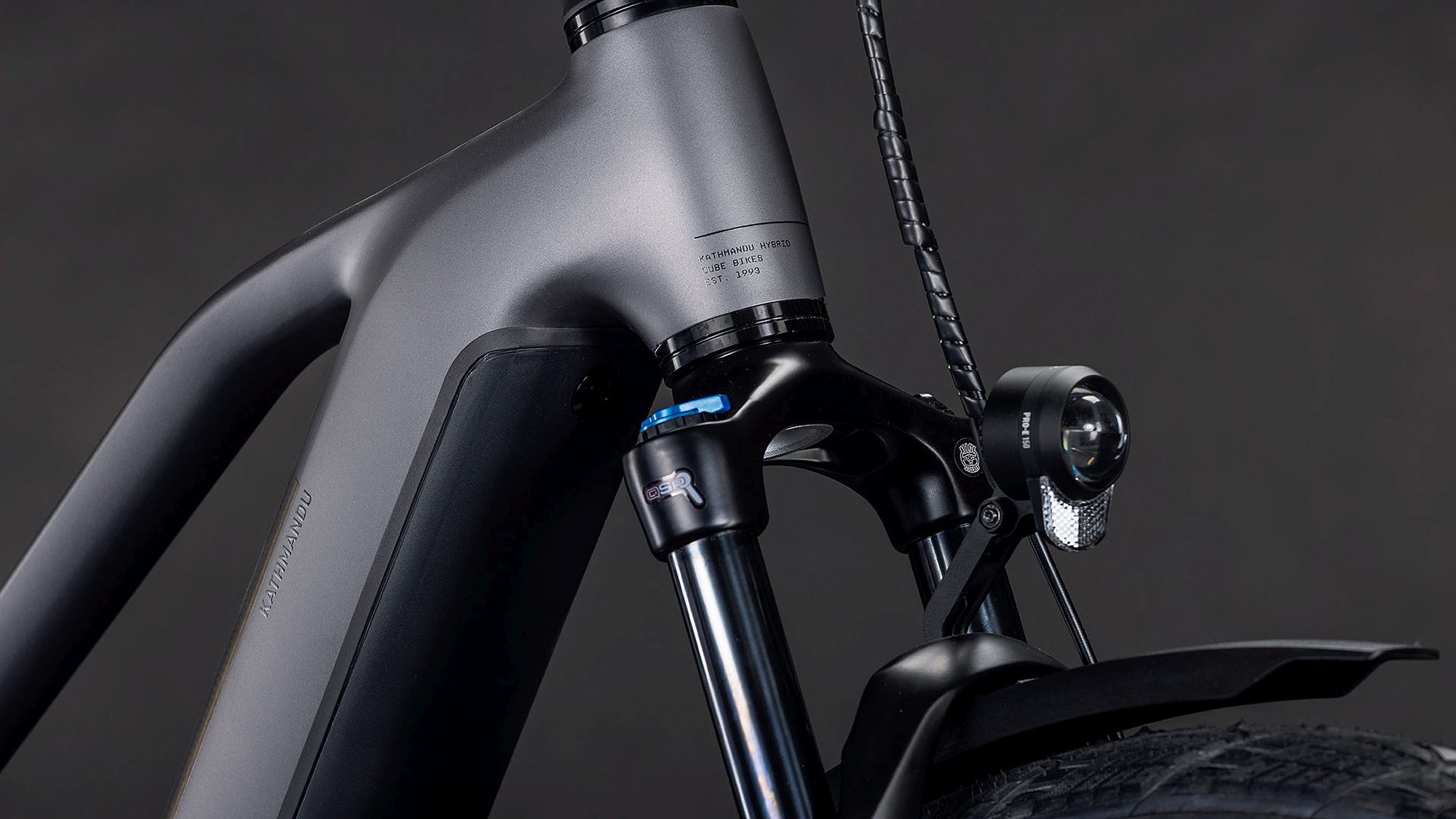 KATHMANDU HYBRID COMFORT PRO 800 SLABGREY/BLACK