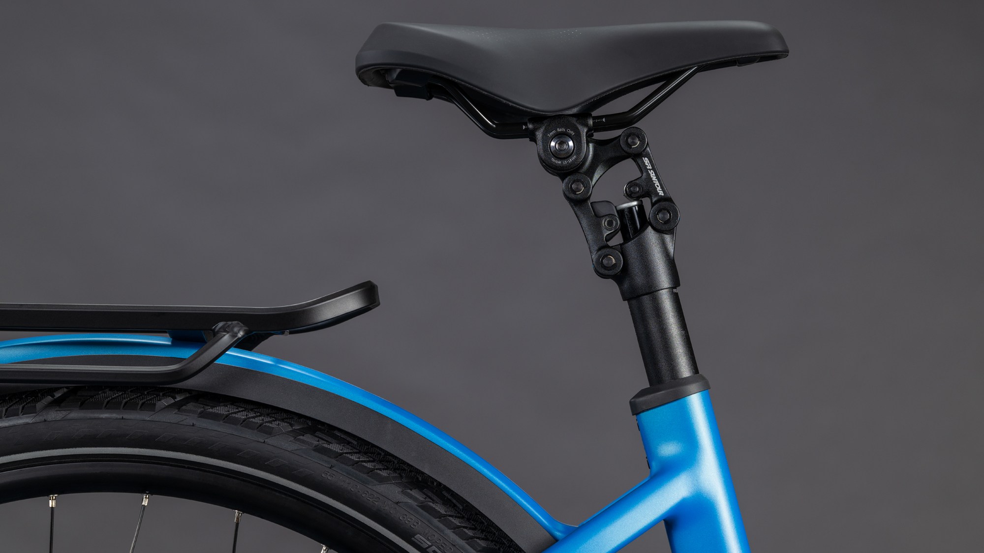 KATHMANDU HYBRID COMFORT PRO 800 AZURE/BLACK