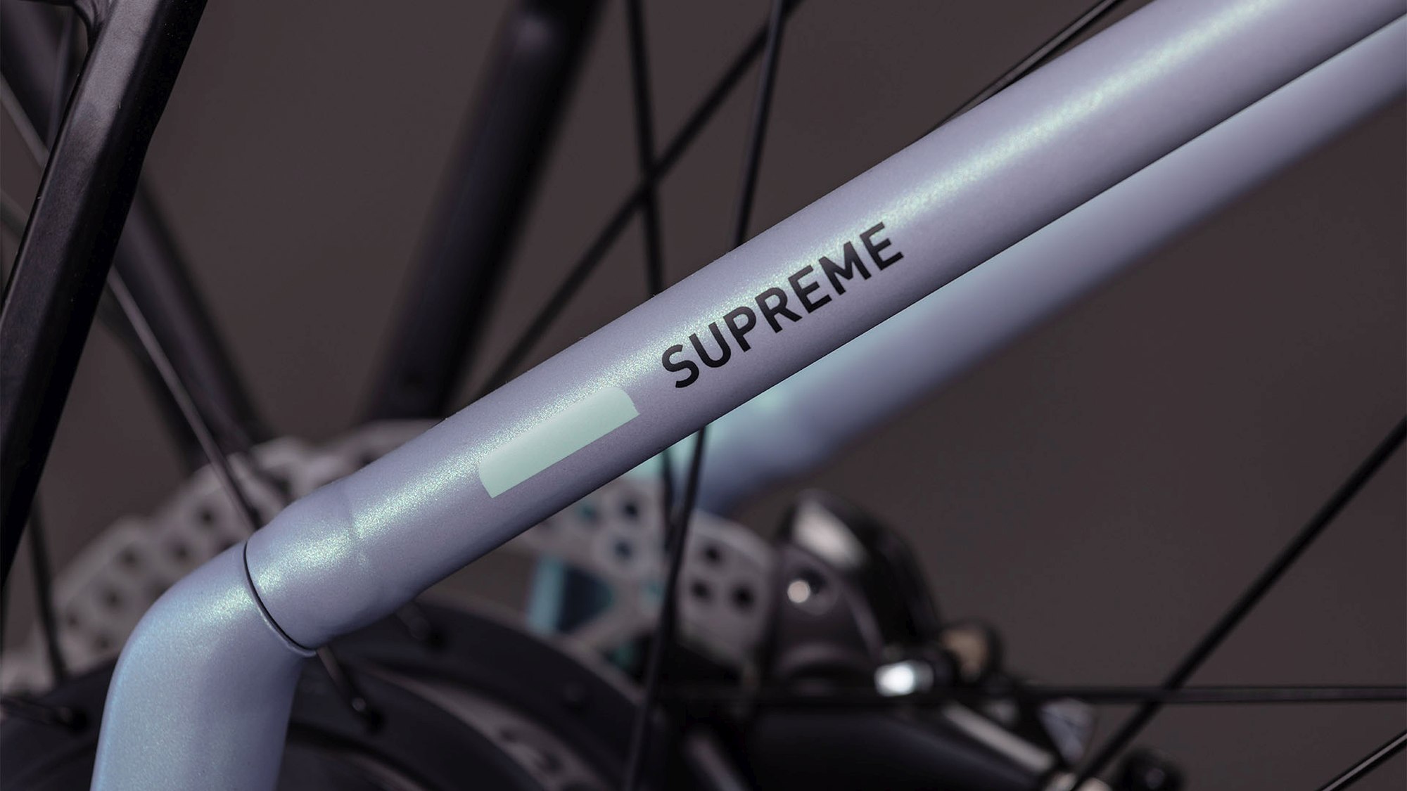 SUPREME HYBRID DELUXE SLX 600 SEAGREY/BLACK