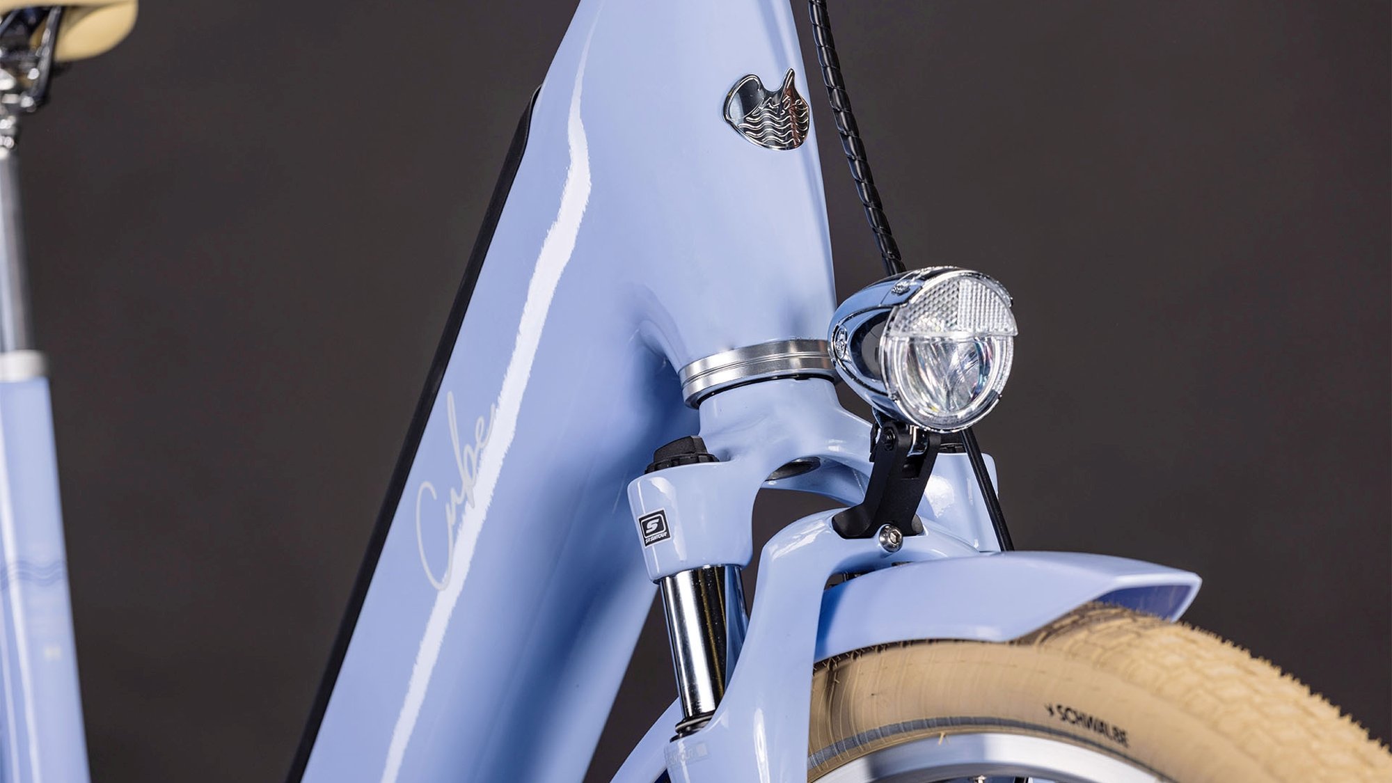 ARUBA HYBRID 600 BLUEBLOSSOM/CREME
