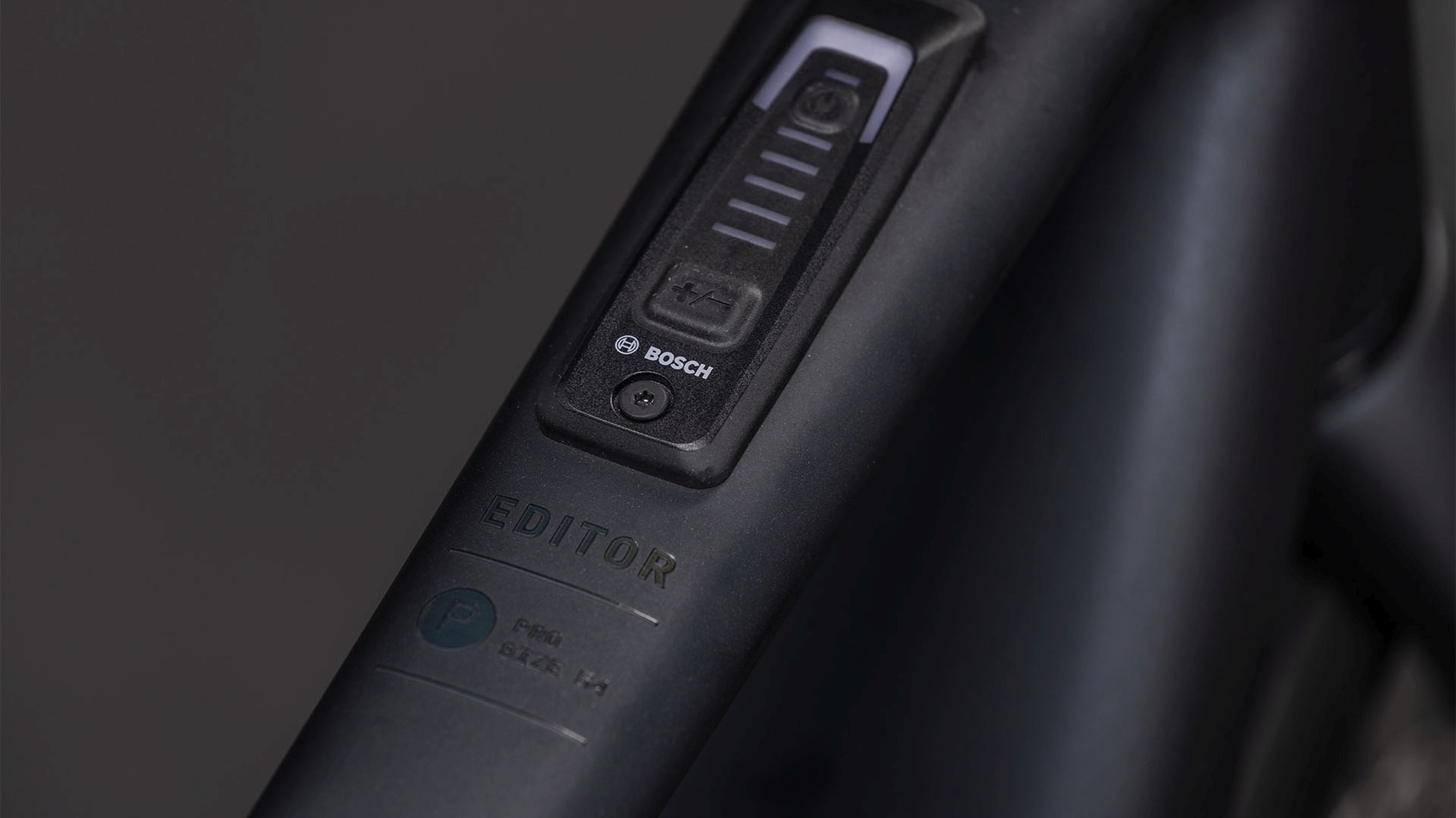 EDITOR HYBRID PRO 400X FE COAL/PRISM