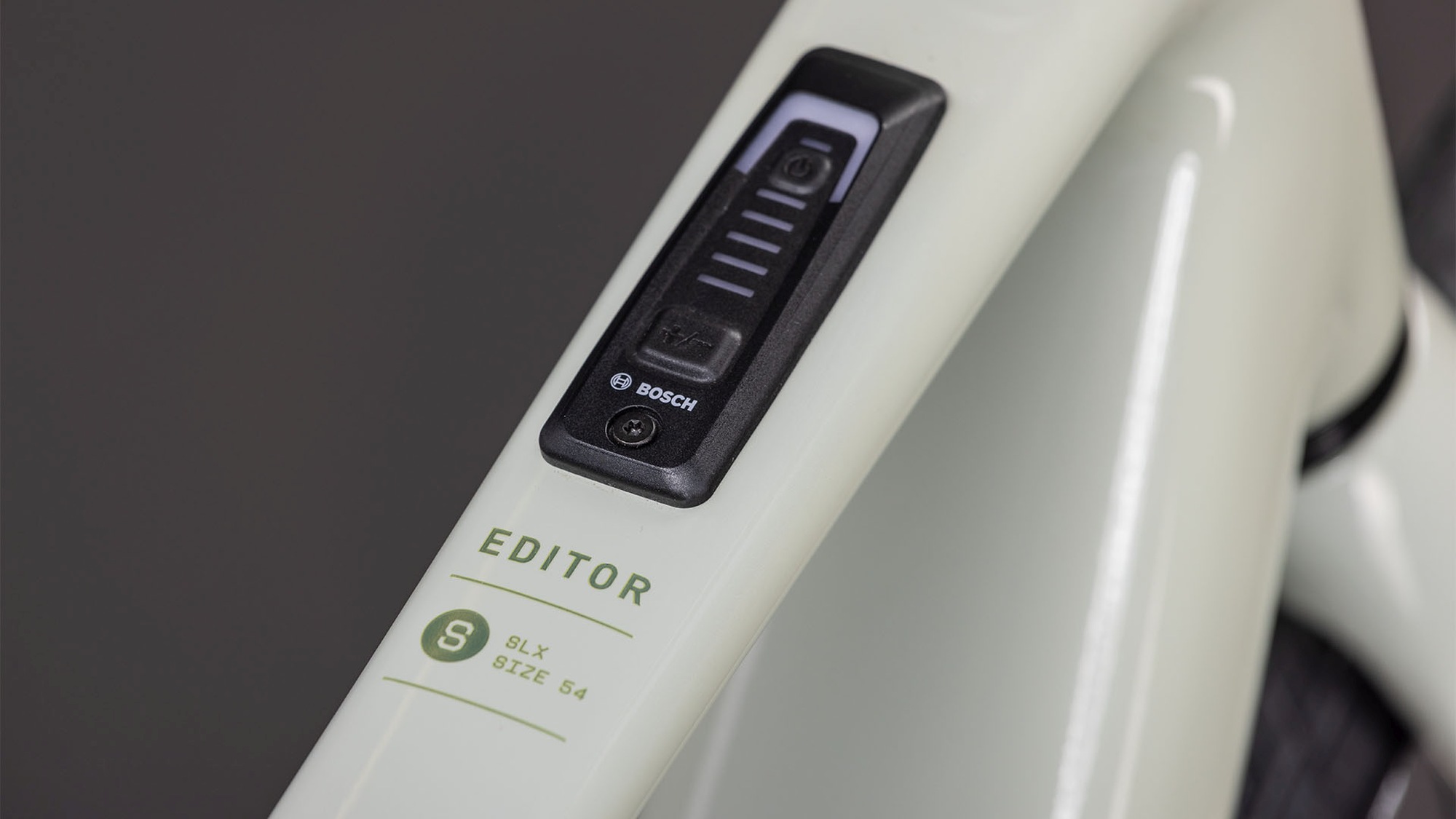 EDITOR HYBRID SLX 400X REEDBEIGE/CHROME