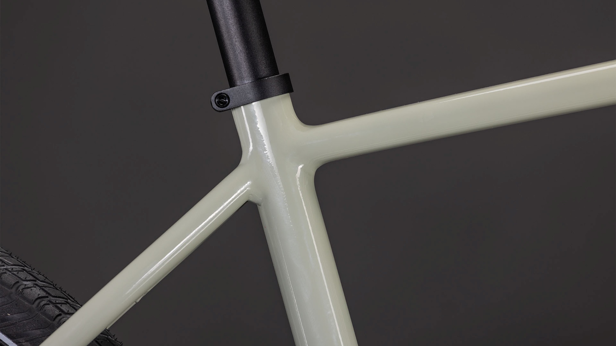 EDITOR HYBRID SLX 400X REEDBEIGE/CHROME