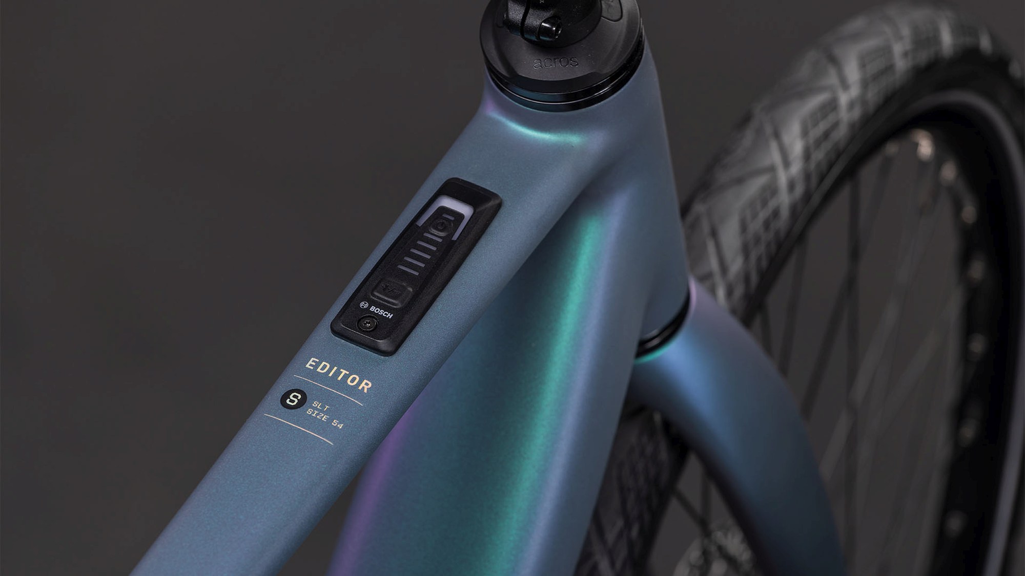 EDITOR HYBRID SLT 400X SMARAGDGREY/PRISM