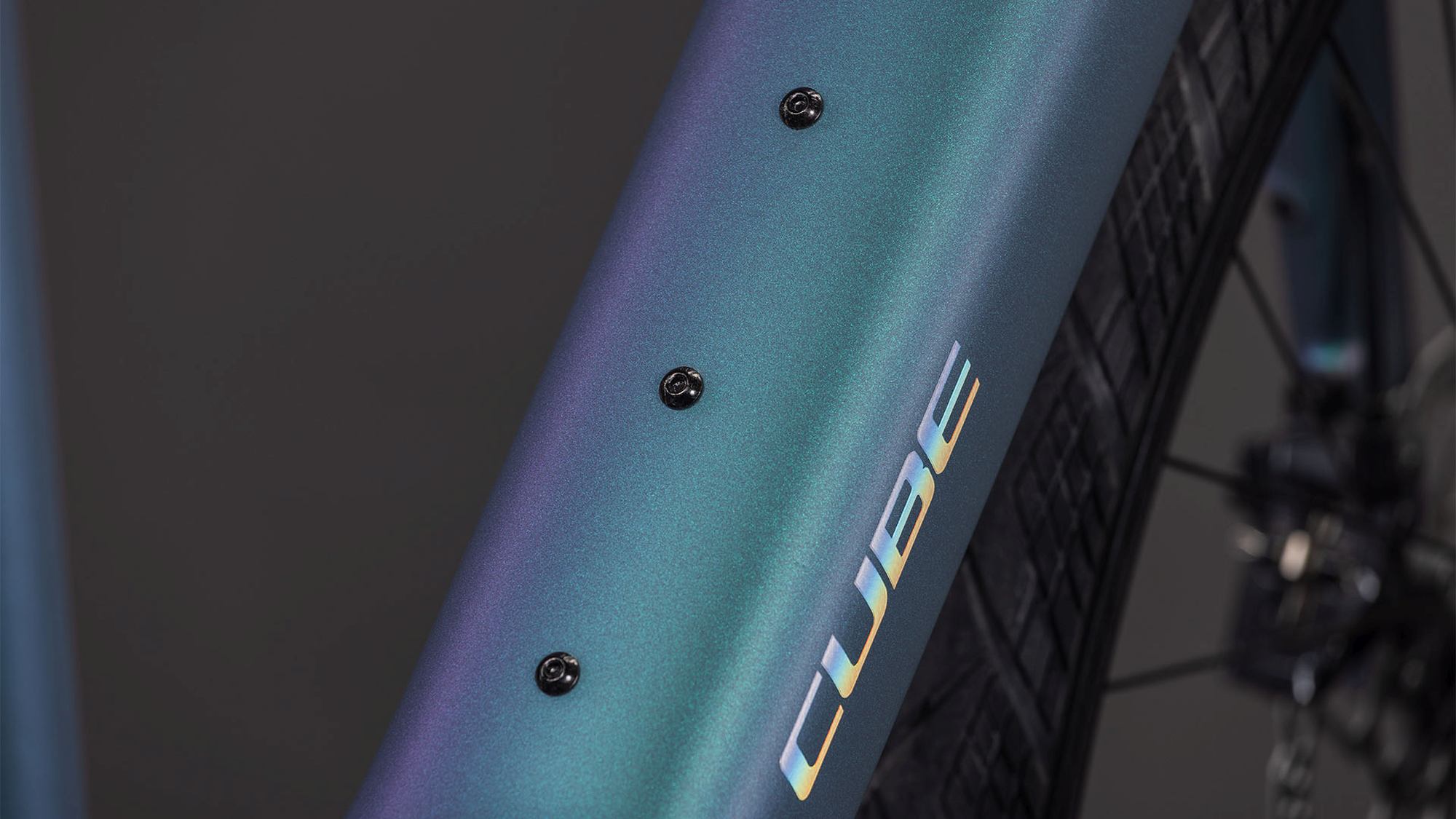 EDITOR HYBRID SLT 400X SMARAGDGREY/PRISM