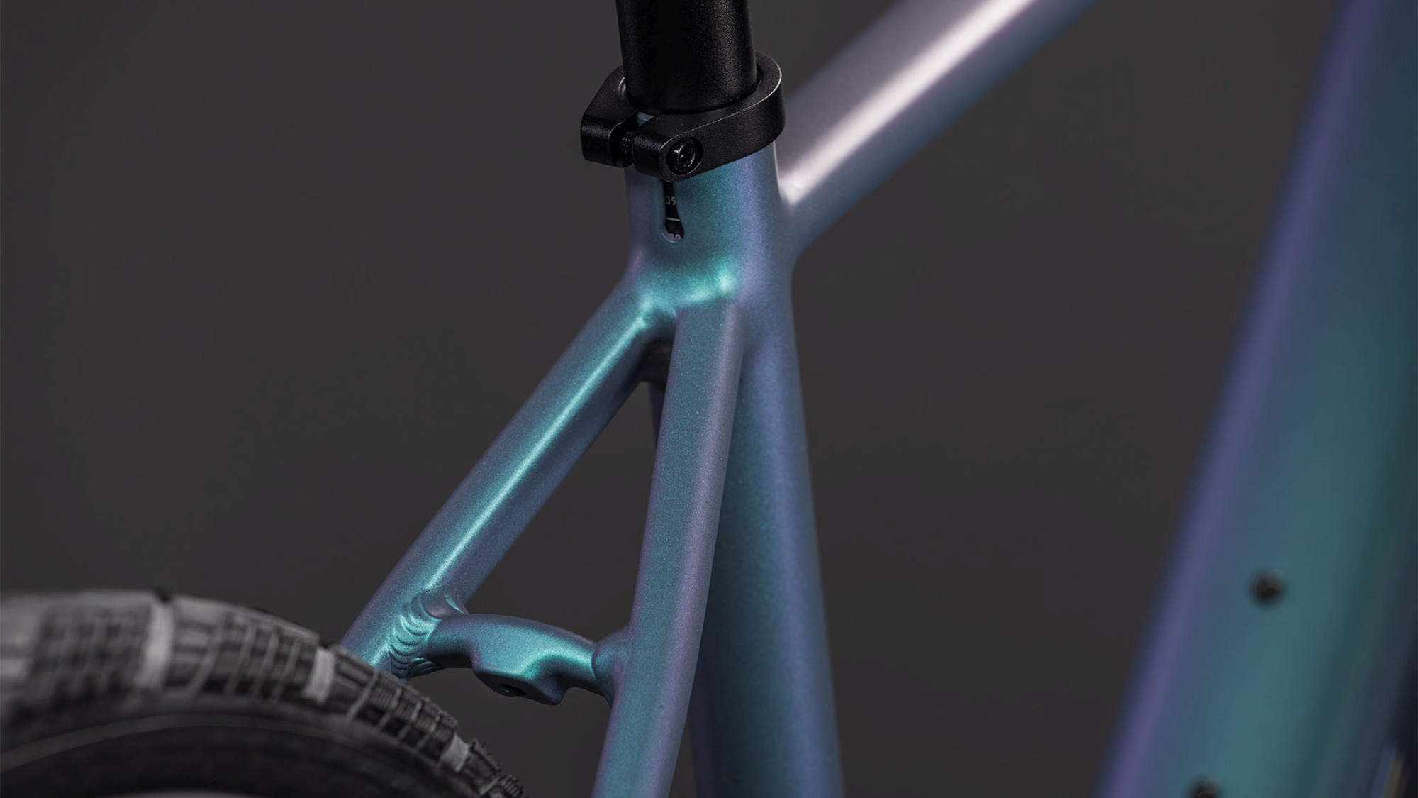 EDITOR HYBRID SLT 400X SMARAGDGREY/PRISM