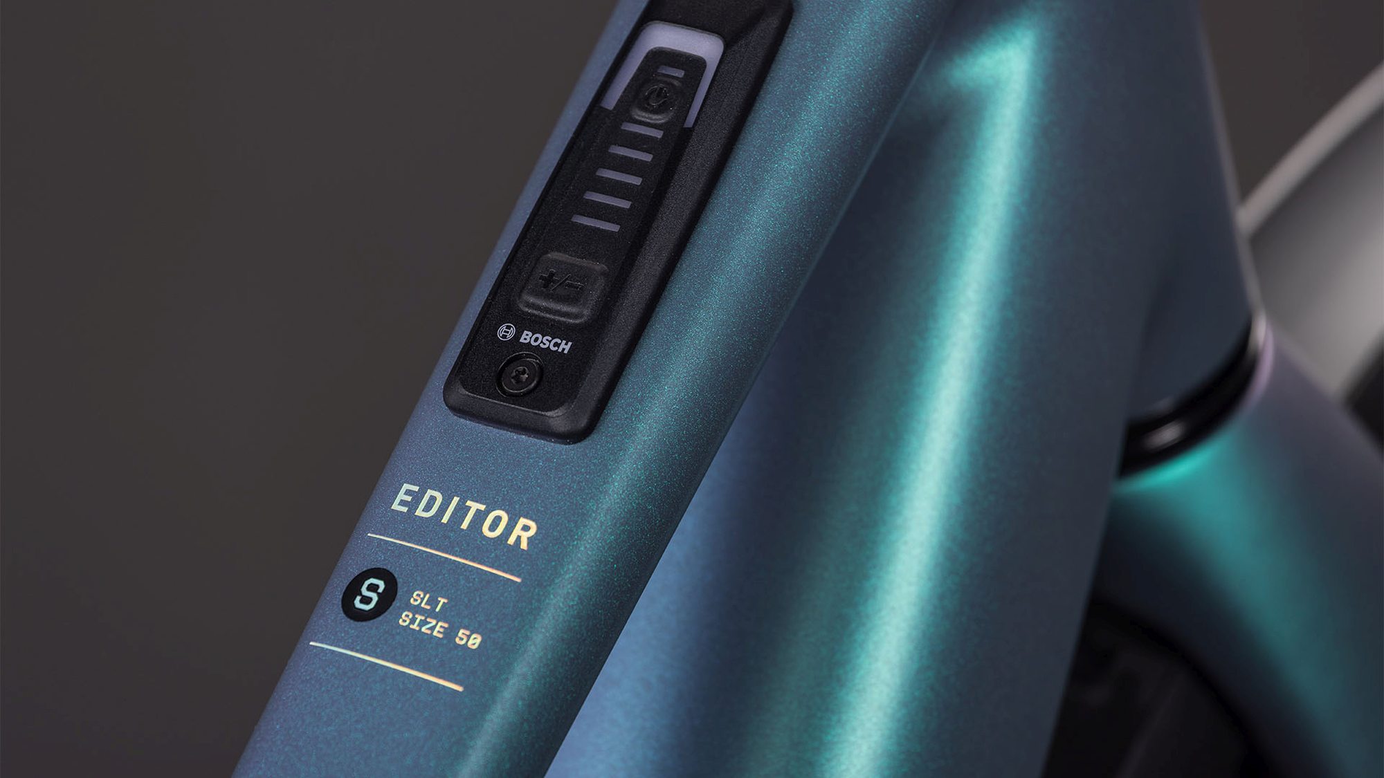 EDITOR HYBRID SLT 400X FE SMARAGDGREY/PRISM