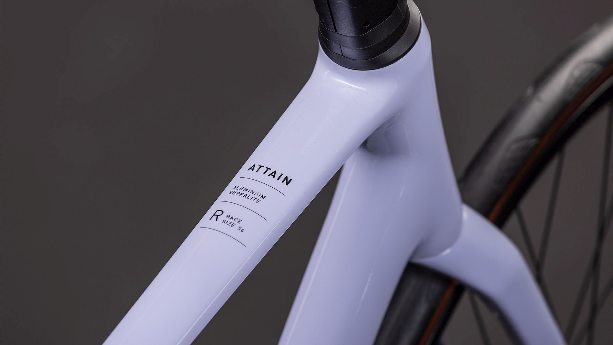 ATTAIN RACE CYCLAMEN/BLACK