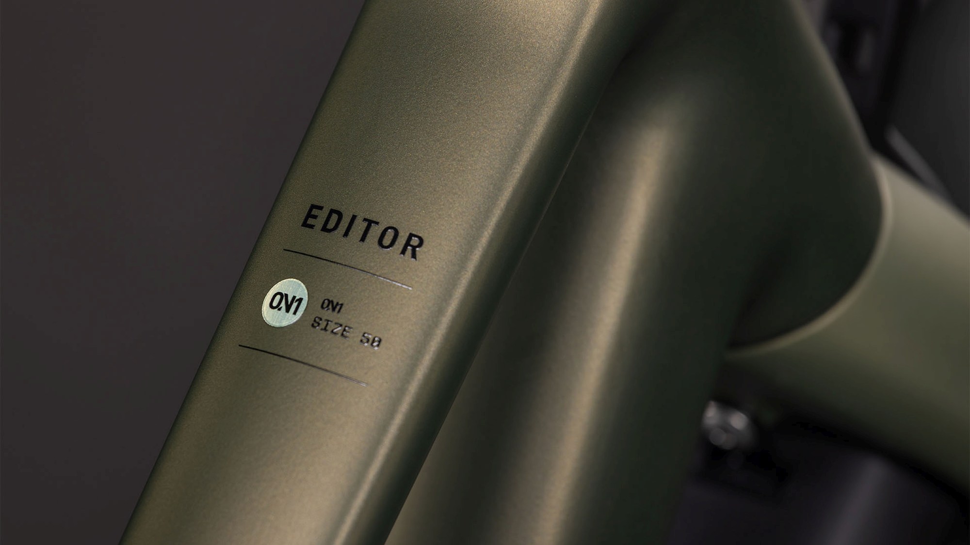 EDITOR ONE FE REEDGREEN/BLACK