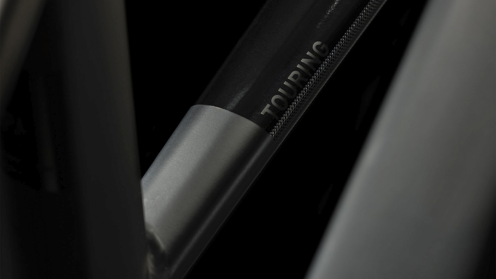 TOURING HYBRID PRO 625 BLACK/METAL