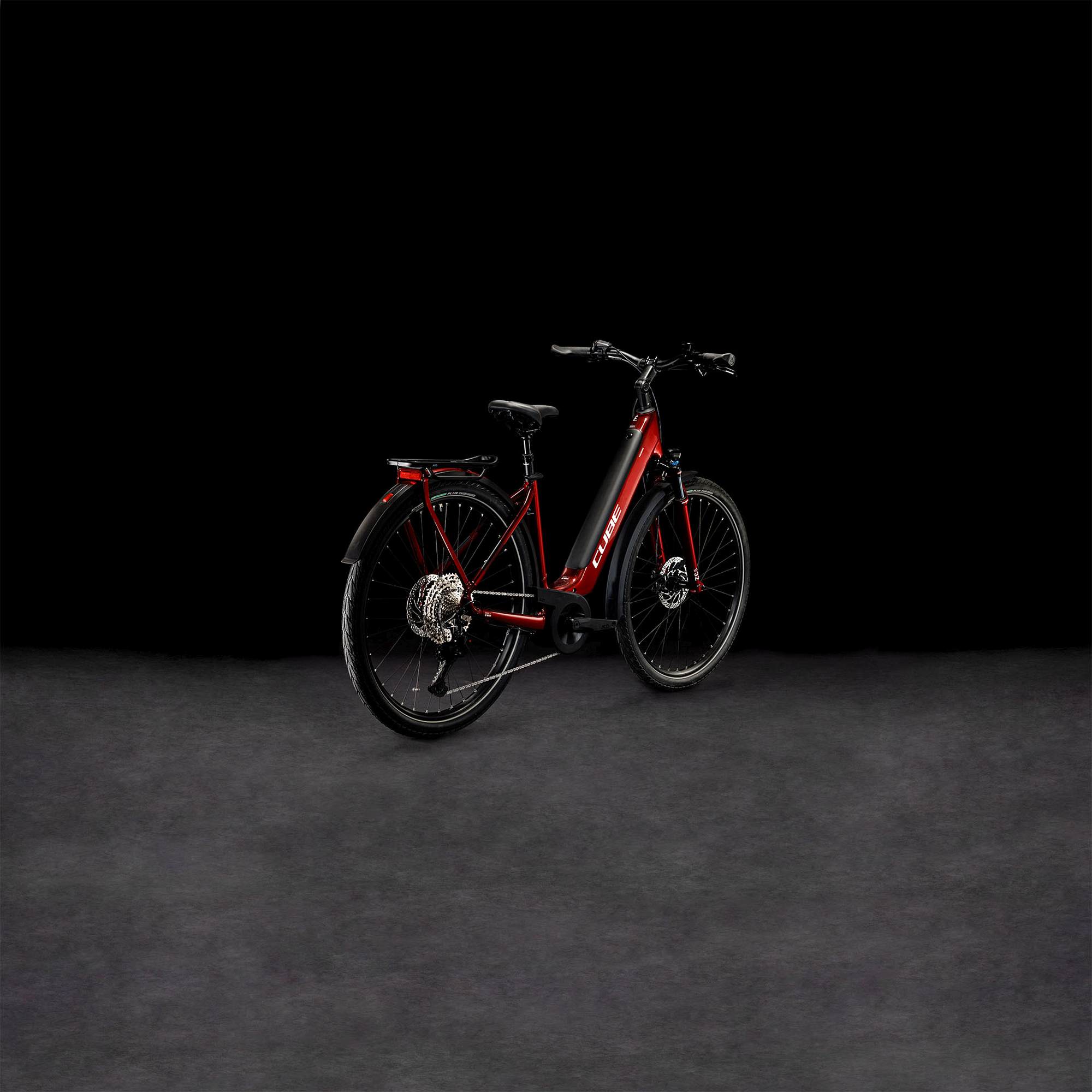 TOURING HYBRID EXC 625 RED/WHITE