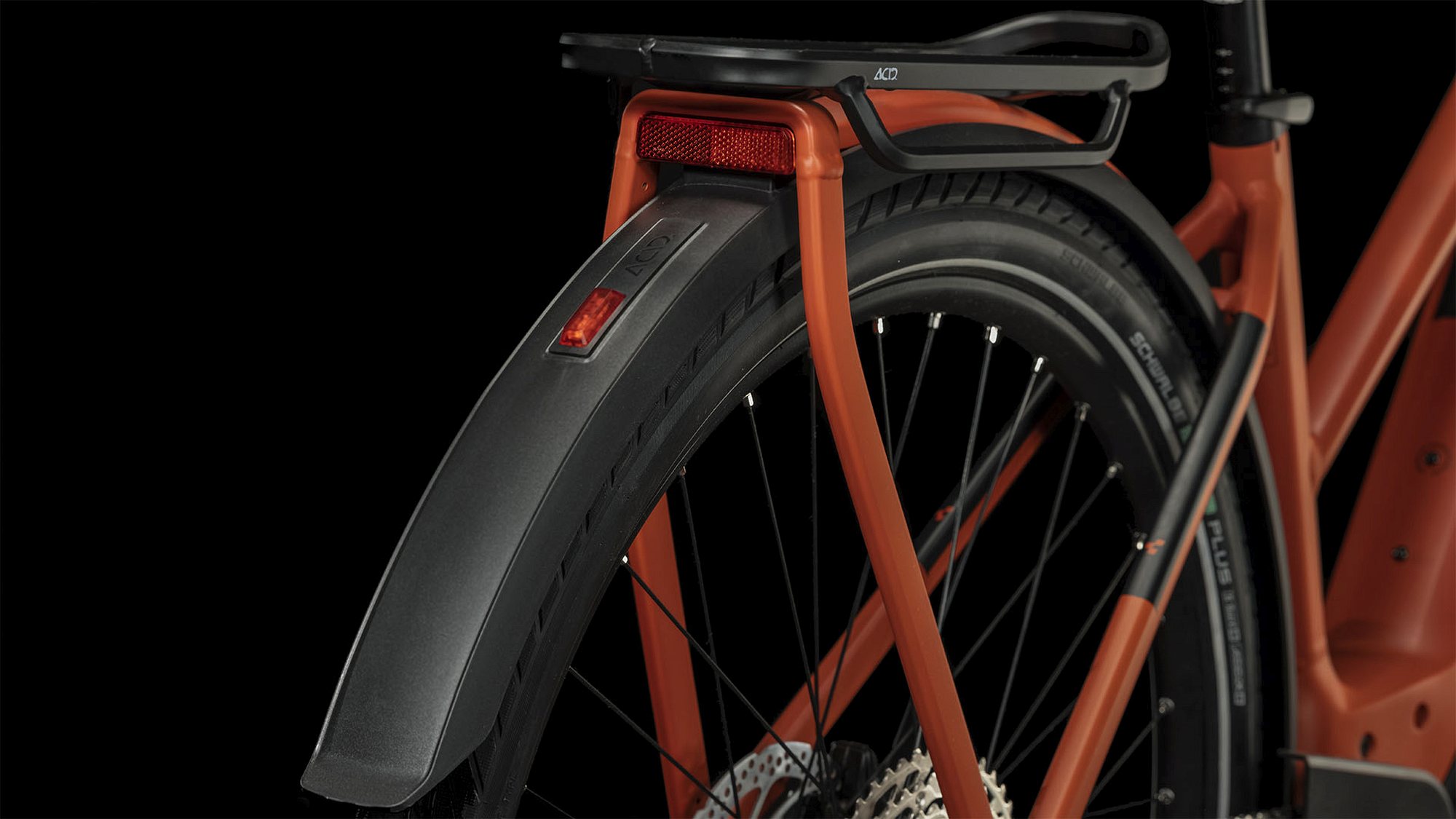 KATHMANDU HYBRID EXC 750 RED/BLACK