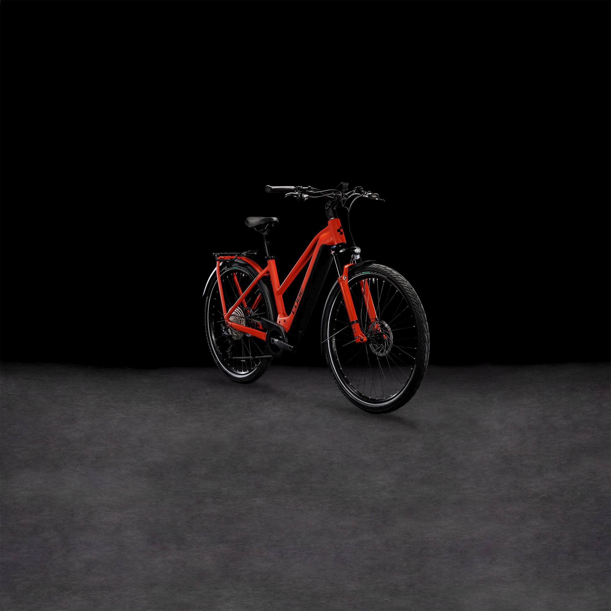 KATHMANDU HYBRID EXC 750 RED/BLACK
