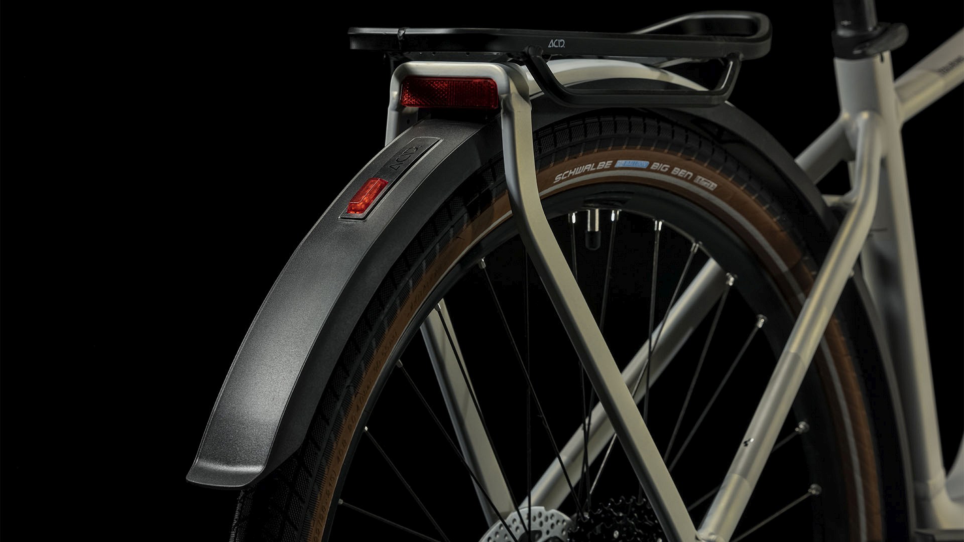 TOURING HYBRID PRO 625 PEARLYSILVER