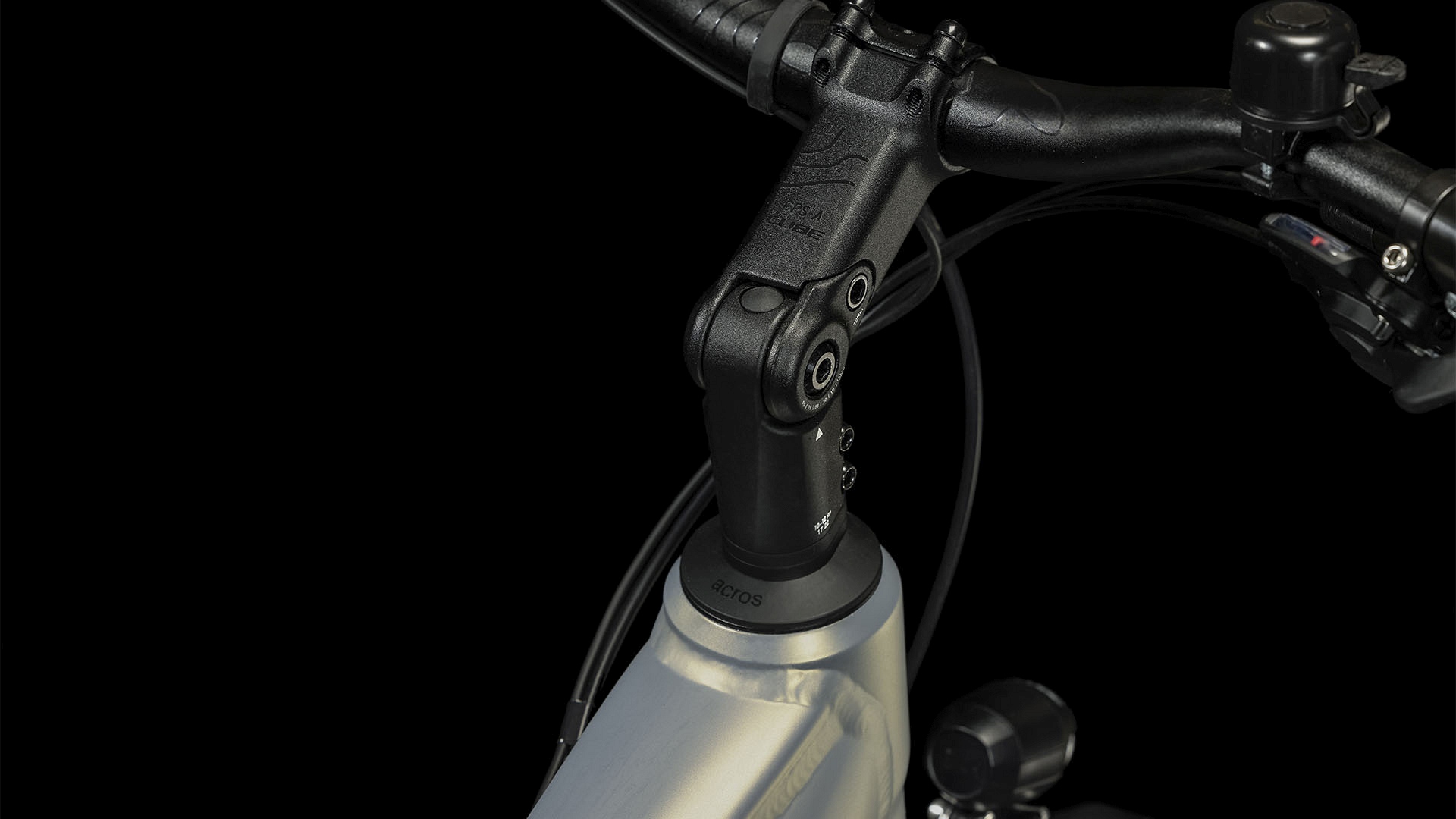 TOURING HYBRID PRO 625 PEARLYSILVER