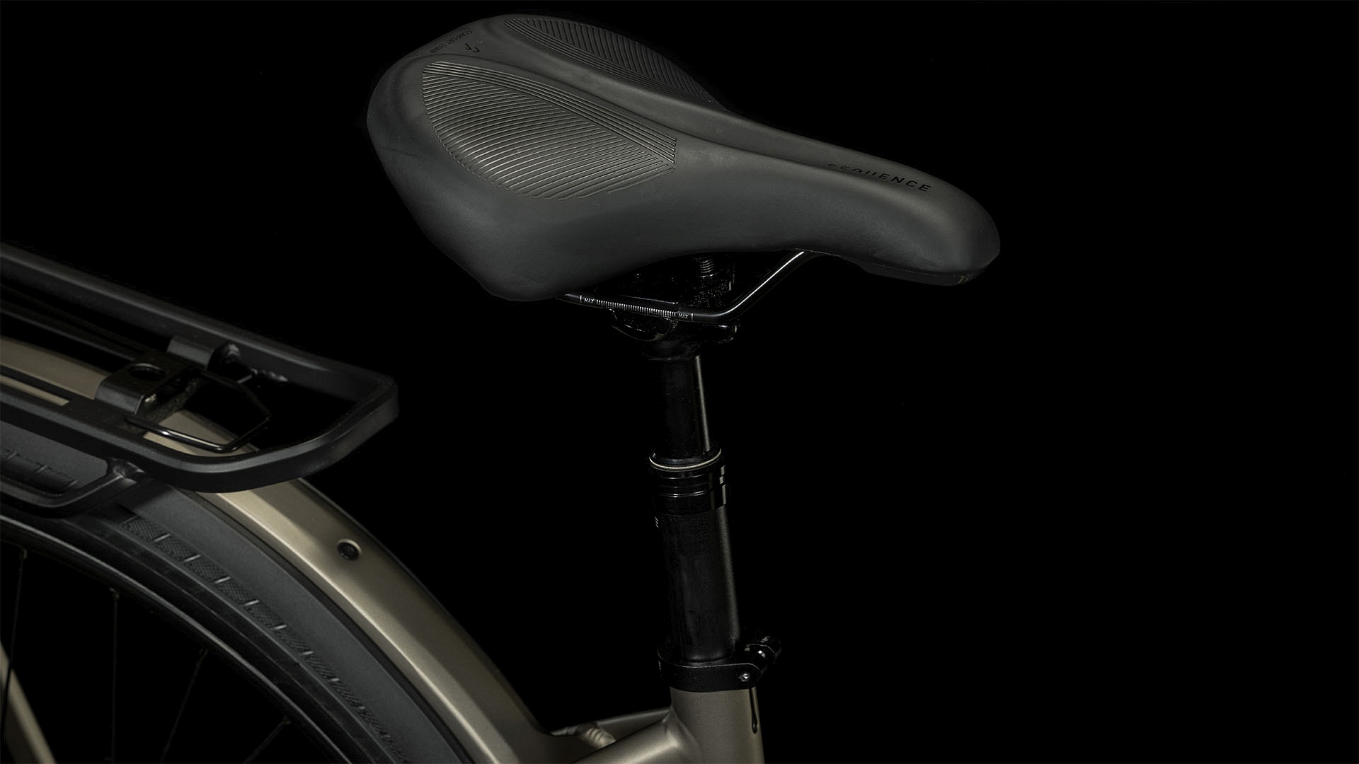 KATHMANDU HYBRID PRO 750 FLASHSTONE/BLK