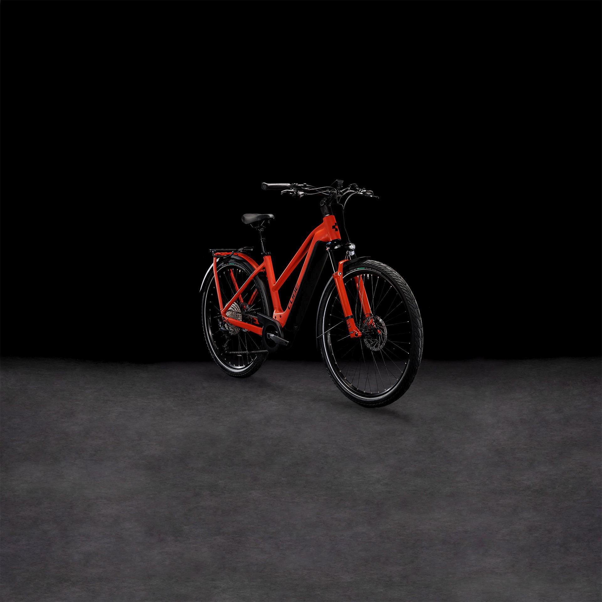 KATHMANDU HYBRID EXC 750 RED/BLACK