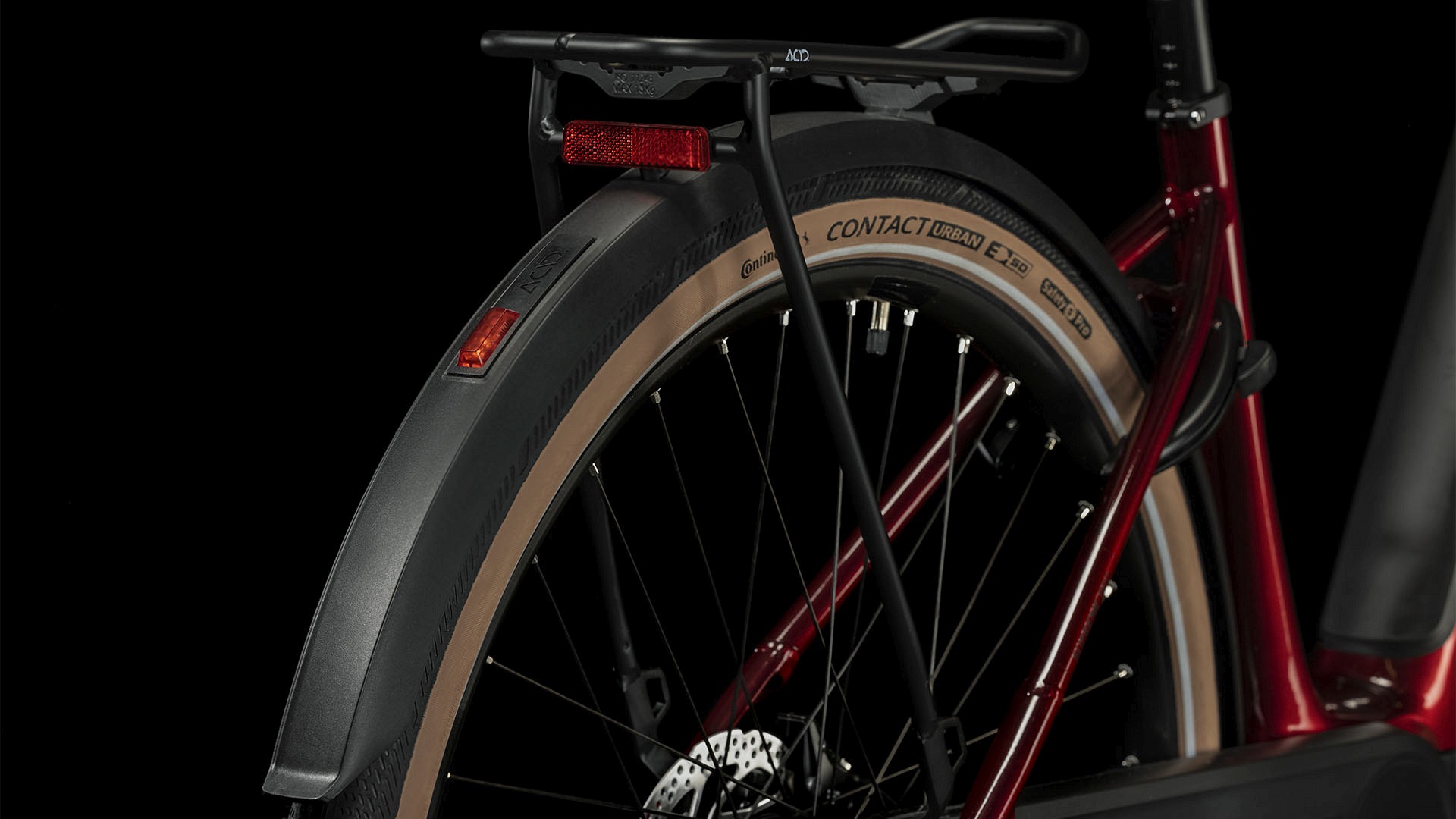 SUPREME HYBRID PRO 500 RED/BLACK