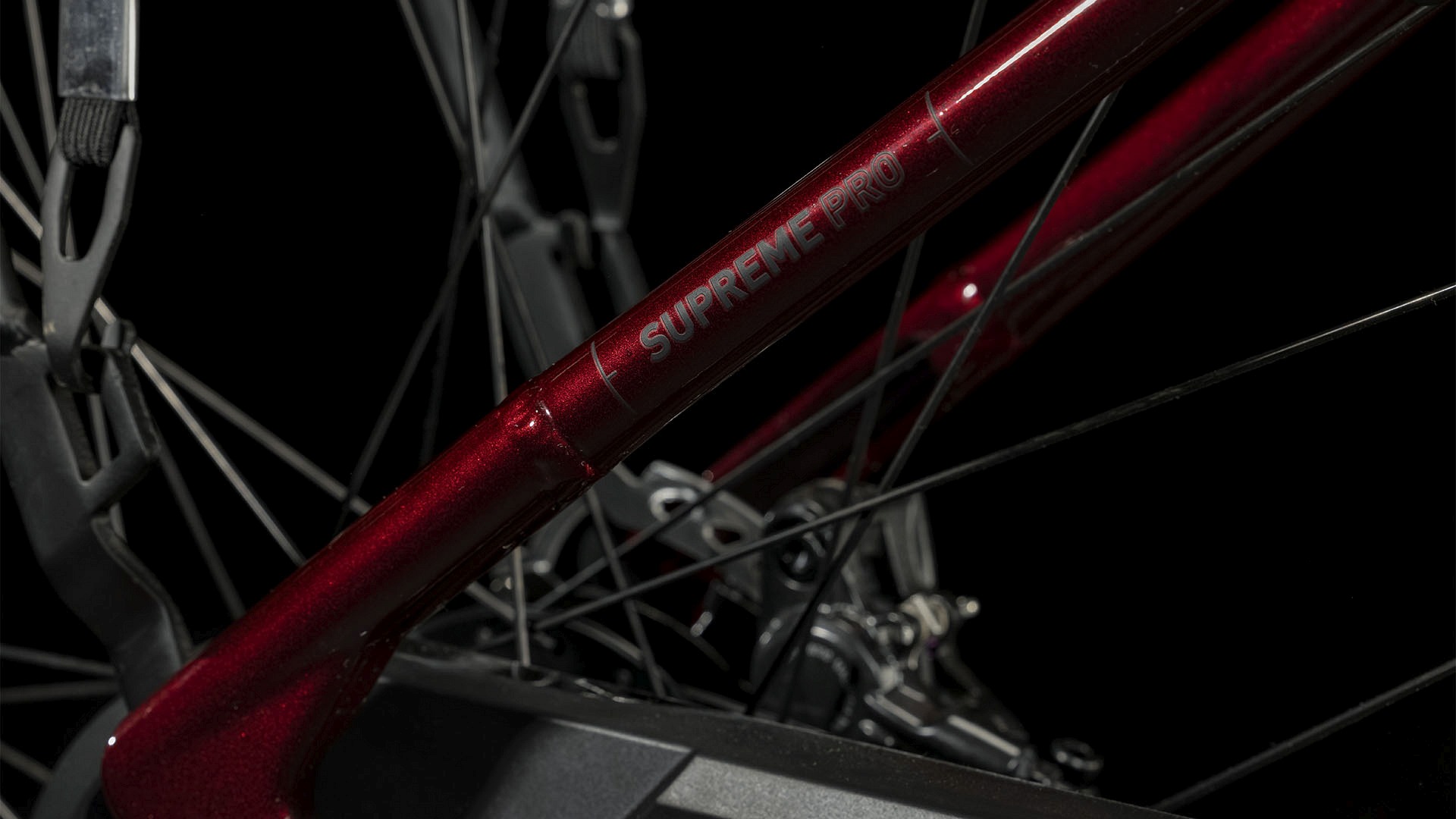 SUPREME RT HYBRID PRO 500 RED/BLACK