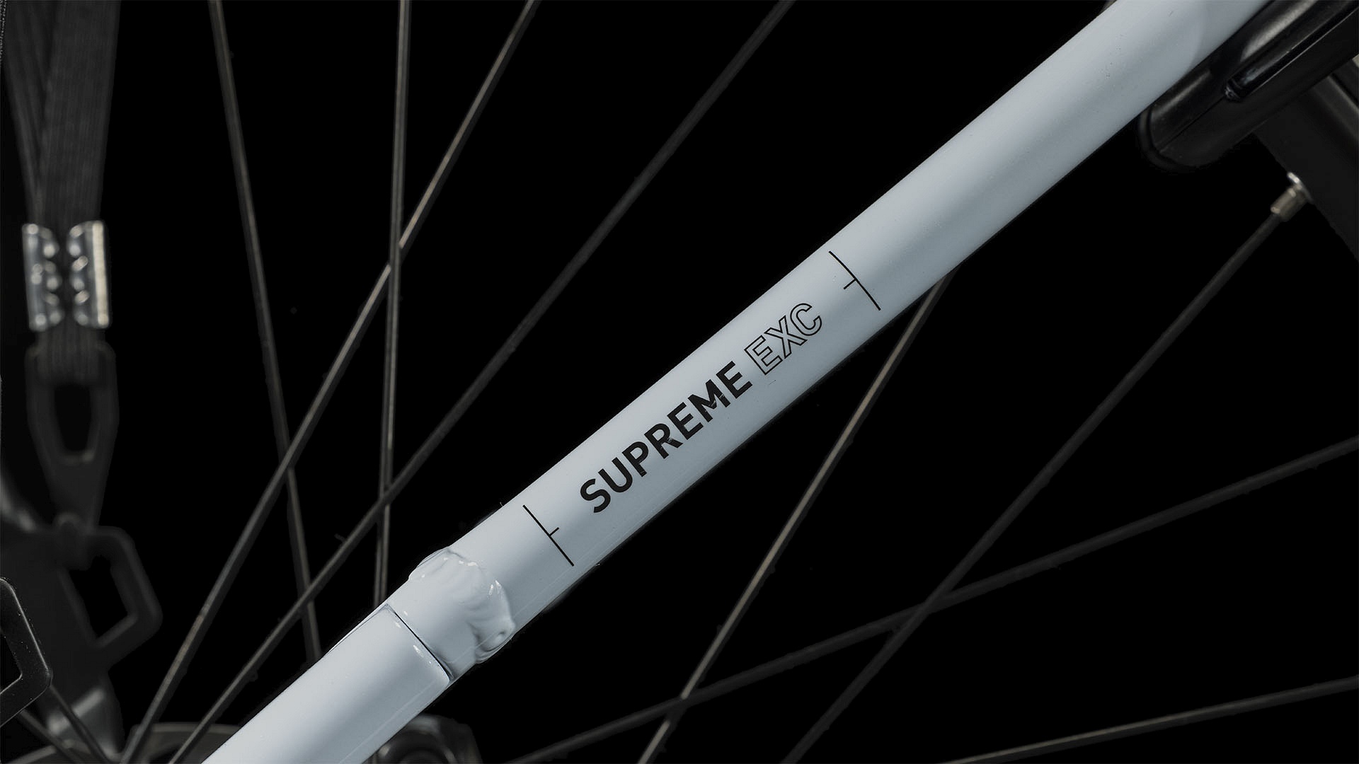 SUPREME RT HYBRID EXC 500 FLASHWHITE
