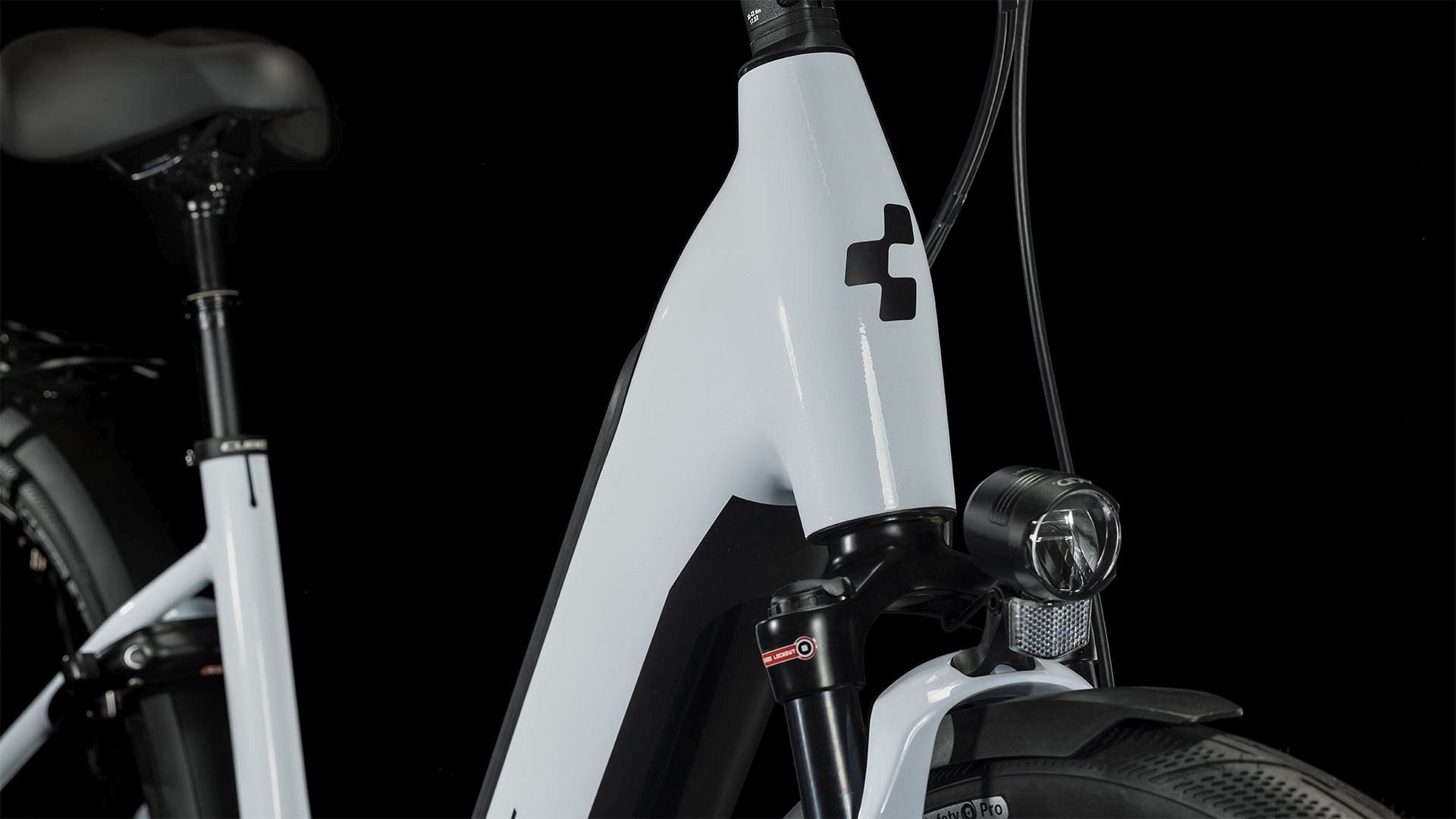 SUPREME RT HYBRID EXC 625 FLASHWHITE