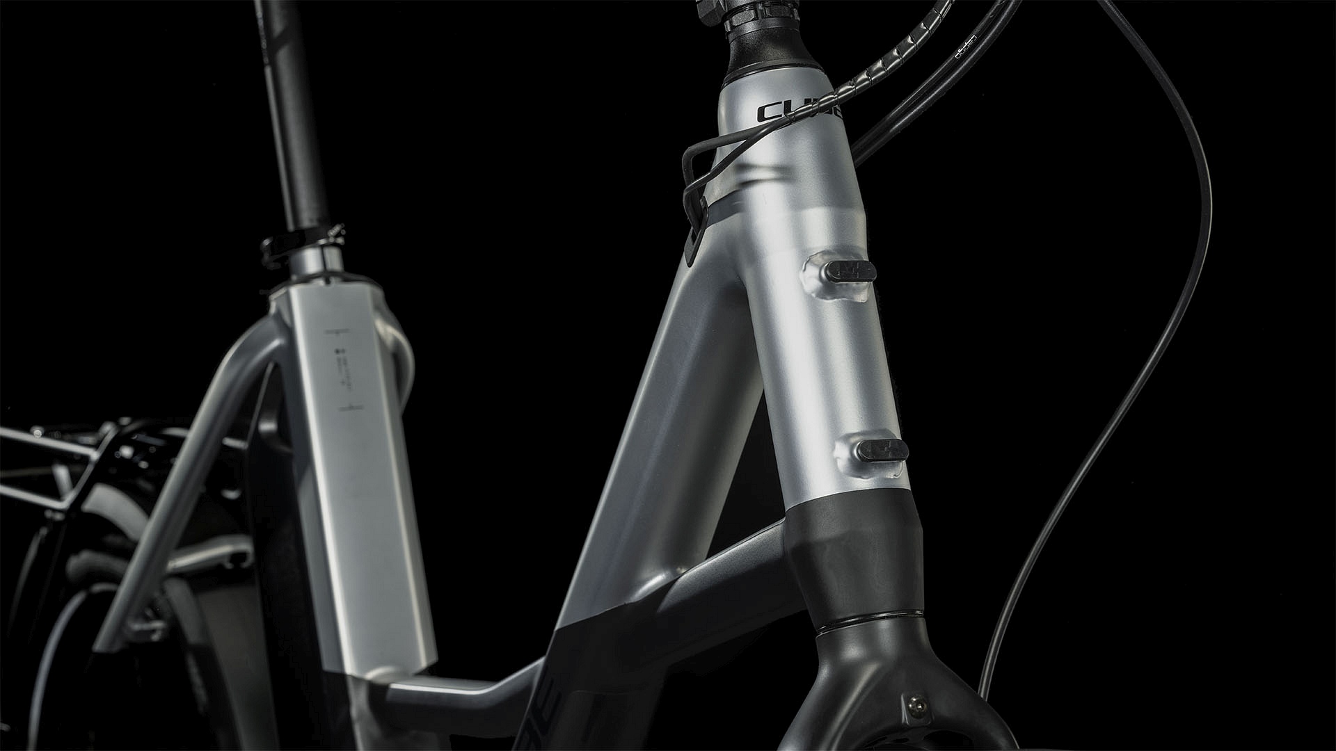 COMPACT SPORT HYBRID 500 BLACK/POLARSIL