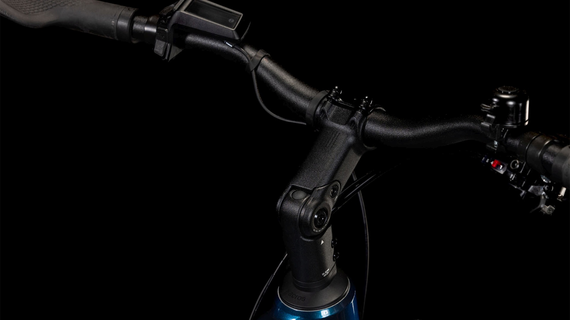TOURING HYBRID ONE 500