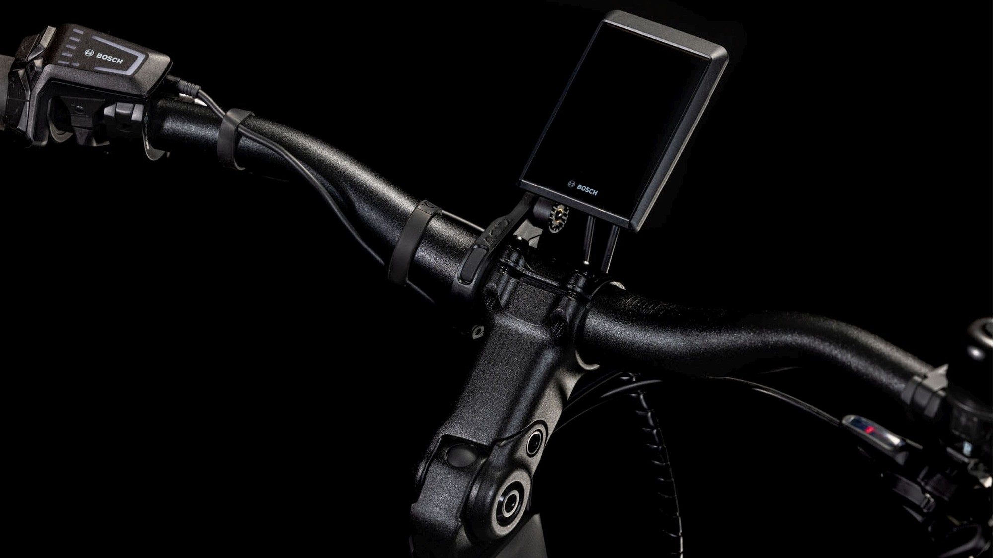 KATHMANDU HYBRID EXC