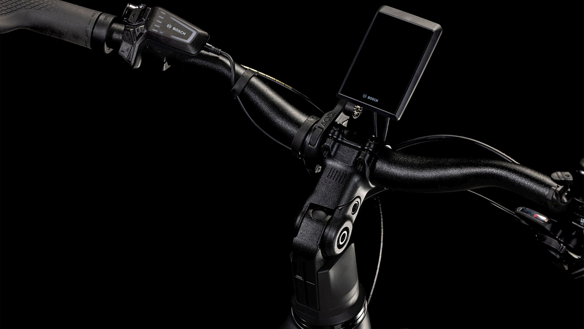 KATHMANDU HYBRID EXC