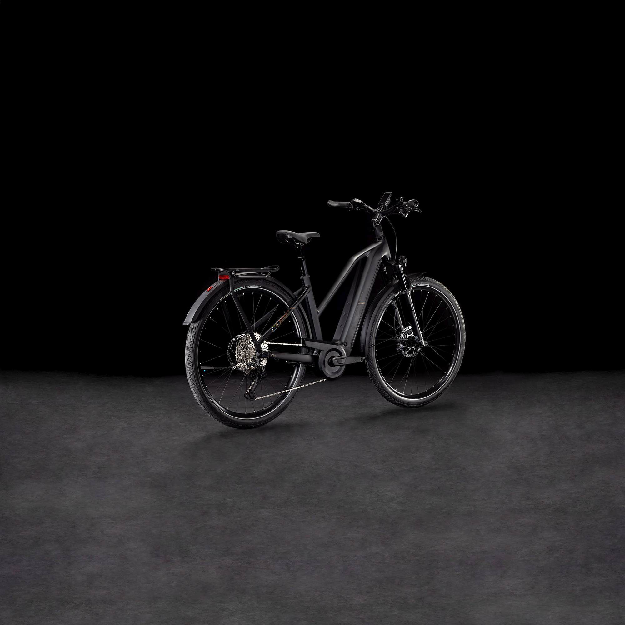 KATHMANDU HYBRID EXC
