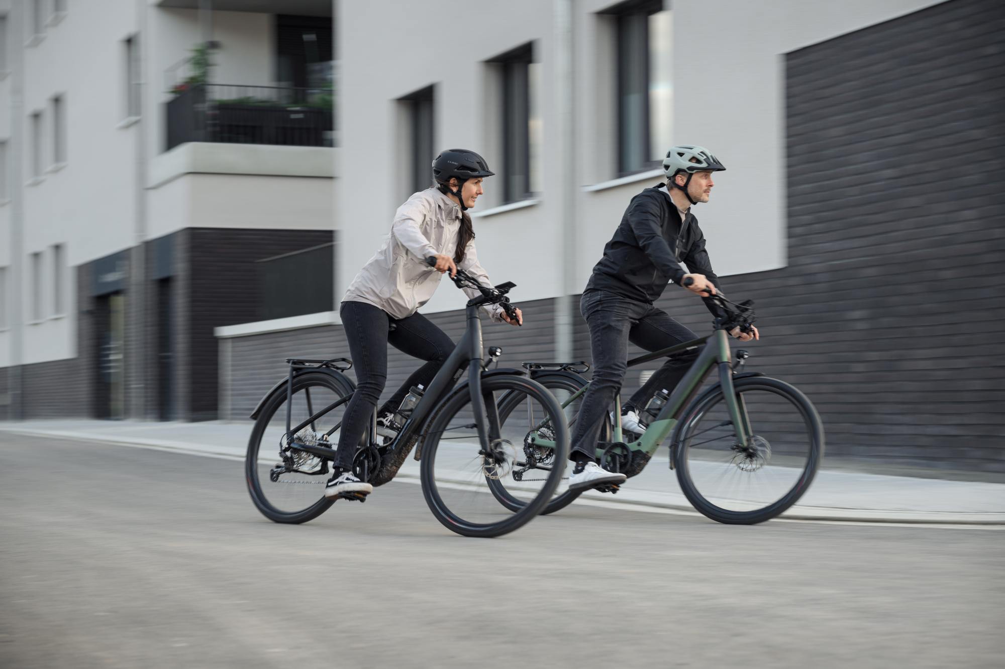 KATHMANDU HYBRID C:62 SLX 400X