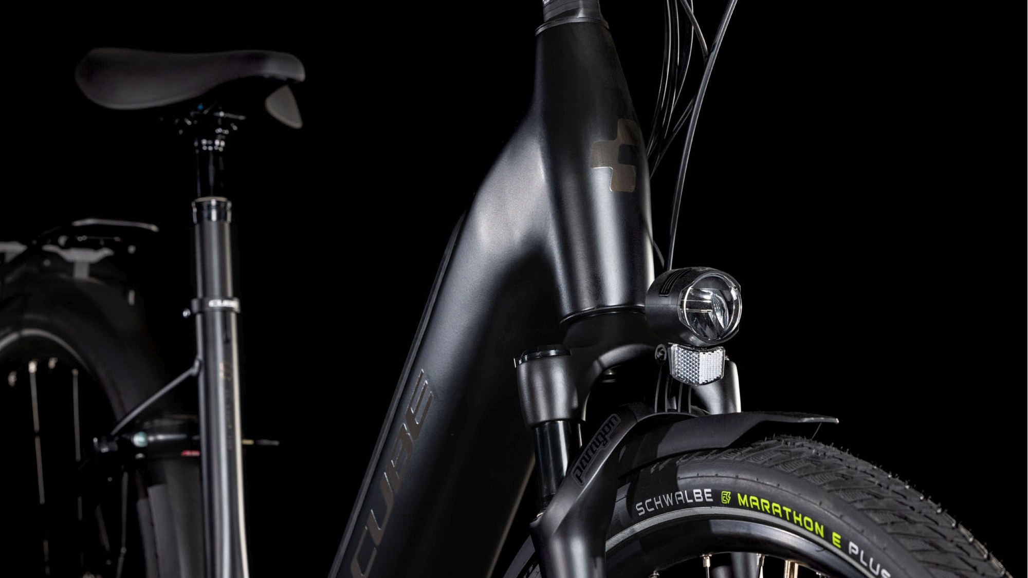 SUPREME HYBRID COMFORT SLX 625
